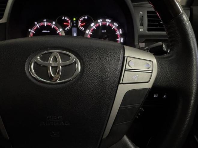 ヴェルファイア３．５Ｚ　ゴールデンアイズⅡ　本州仕入　禁煙車　リアエンターテイメント　プレミアムサウンド　純正リアフリップダウンモニター　全方位カメラ　純正ブラックハーフレザーシート　純正１８インチＡＷ　両側パワースライドドア　パワーバックドア 4WD 3500 5Dr