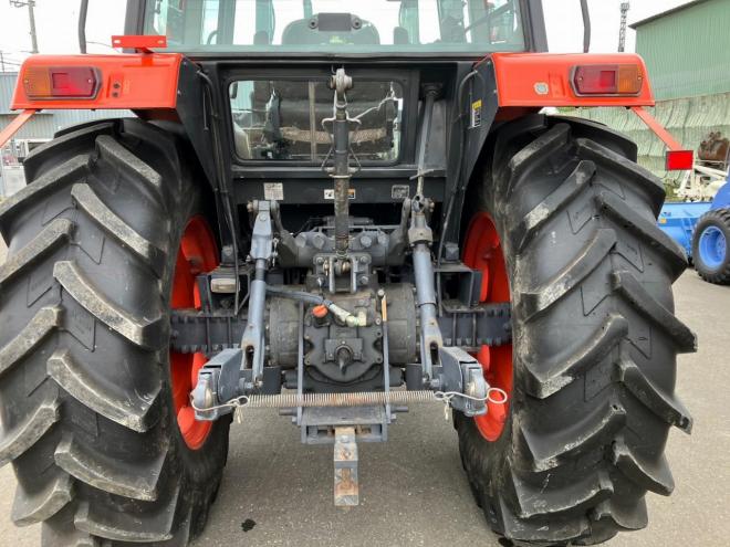トラクタークボタ　中古　トラクター　M100