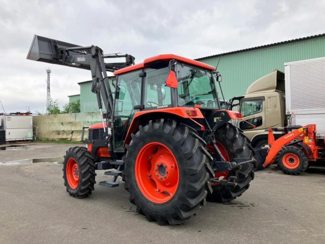 トラクタークボタ　中古　トラクター　M100