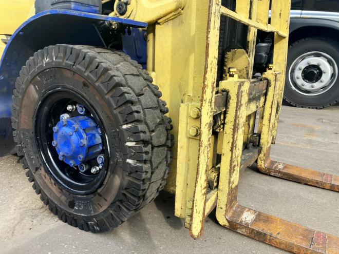 フォークリフトコマツ　中古　FD20T-17　建機