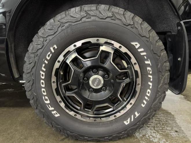 デリカＤ：５　Ｄパワーパッケージ　本州仕入　寒冷地仕様　禁煙車　ディーゼルターボ　ＢＲＵＴ１６インチＡＷ＋ＢＦグッドリッチホワイトレター　純正ナビ　地デジ　アルパインリアフリップダウンモニター　Ｂｌｕｅｔｏｏｔｈ　バックカメラ　ＥＴＣ 4WD 2200 5Dr