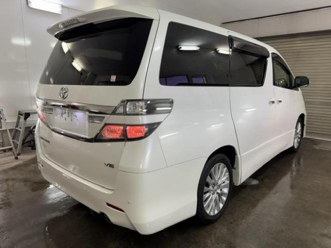ヴェルファイア３．５Ｚ　Ｇエディション　本州仕入　寒冷地仕様　禁煙車　アルパインビッグＸナビ　アルパイン製リアフリップダウンモニター　純正１８インチＡＷ　社外１６ＡＷ＋スタッドレスタイヤ付　両側パワースライドドア　パワーバックドア　ＥＴＣ 4WD 3500 5Dr