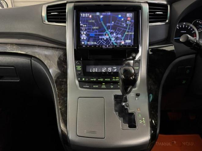 ヴェルファイア３．５Ｚ　Ｇエディション　本州仕入　寒冷地仕様　禁煙車　アルパインビッグＸナビ　アルパイン製リアフリップダウンモニター　純正１８インチＡＷ　社外１６ＡＷ＋スタッドレスタイヤ付　両側パワースライドドア　パワーバックドア　ＥＴＣ 4WD 3500 5Dr
