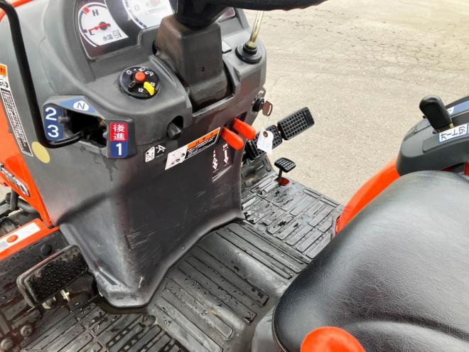 トラクタークボタ　中古　JB16