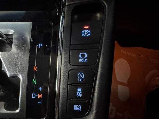 アルファード２．５Ｓ　Ｃパッケージ　本州仕入　寒冷地仕様　禁煙車　純正リアフリップダウンモニター　純正１８インチＡＷ　社外１６ＡＷ＋スタッドレスタイヤ付　両側パワースライドドア　パワーバックドア　純正エンジンスターター　前後ドラレコ 4WD 2500 5Dr