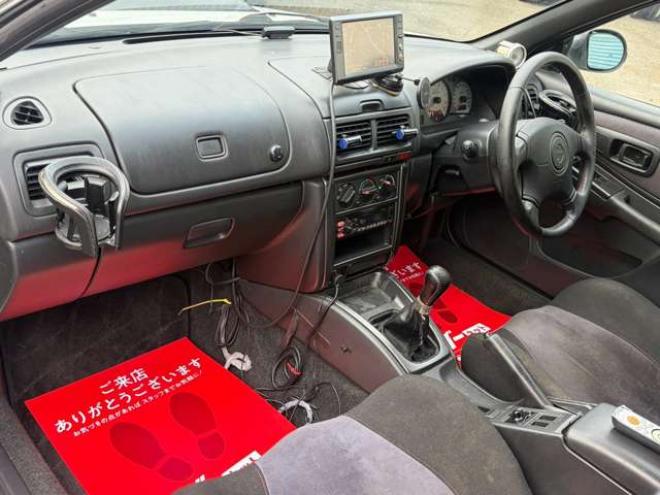 インプレッサSTI 2.0 WRX バージョンIV 4WD　4WD　ETC　ナビ　アルミホイール　MT　ABS　エアコン　パワーステアリング 2000