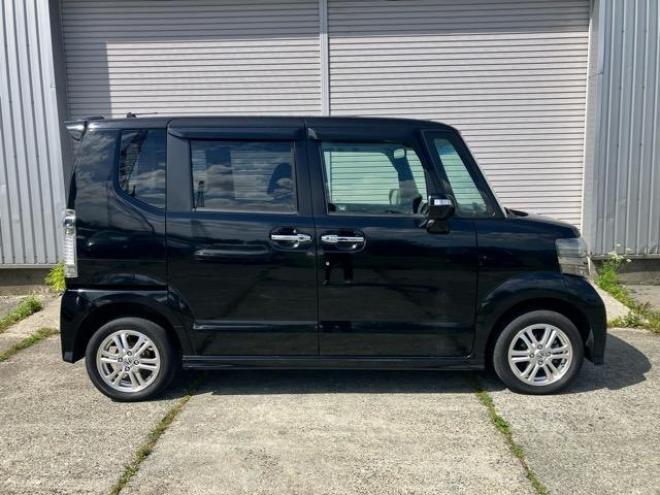 N-BOXカスタム　GLパッケージ 4WD 660 ５Dr