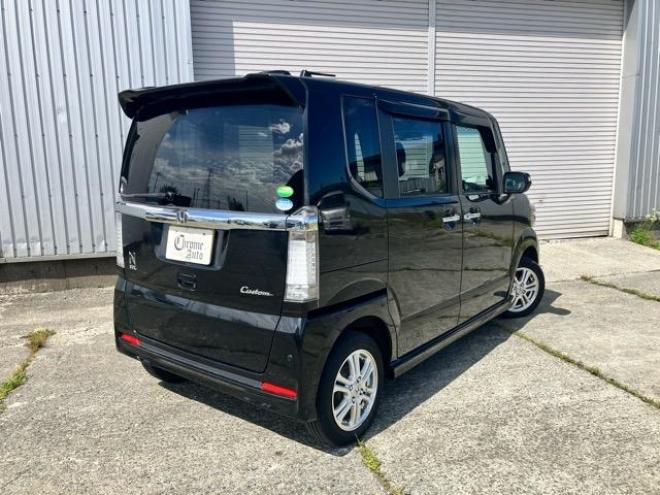 N-BOXカスタム　GLパッケージ 4WD 660 ５Dr