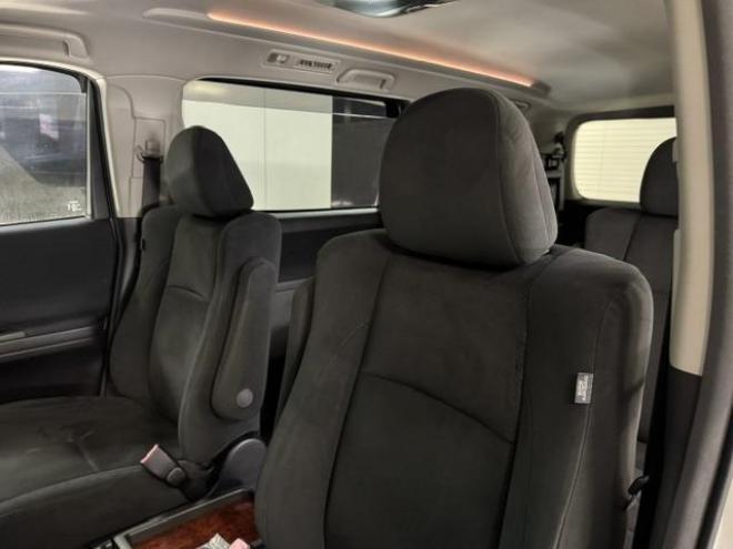 ヴェルファイア２．４Ｚ　プラチナセレクションⅡ　本州仕入　ワンオーナー　禁煙車　アルパイン製リアフリップダウンモニター　純正ナビ　フルセグ地デジ　ＤＶＤ再生　Ｂｌｕｅｔｏｏｔｈオーディオ　バックカメラ　両側パワースライドドア　パワーバックドア　ドライブレコーダー 4WD 2400 5Dr