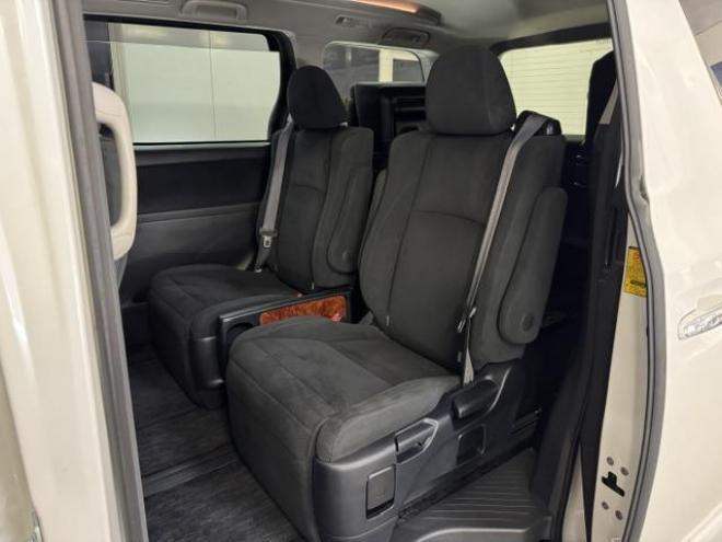 ヴェルファイア２．４Ｚ　プラチナセレクションⅡ　本州仕入　ワンオーナー　禁煙車　アルパイン製リアフリップダウンモニター　純正ナビ　フルセグ地デジ　ＤＶＤ再生　Ｂｌｕｅｔｏｏｔｈオーディオ　バックカメラ　両側パワースライドドア　パワーバックドア　ドライブレコーダー 4WD 2400 5Dr