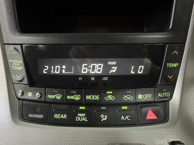 ヴェルファイア２．４Ｚ　プラチナセレクションⅡ　本州仕入　ワンオーナー　禁煙車　アルパイン製リアフリップダウンモニター　純正ナビ　フルセグ地デジ　ＤＶＤ再生　Ｂｌｕｅｔｏｏｔｈオーディオ　バックカメラ　両側パワースライドドア　パワーバックドア　ドライブレコーダー 4WD 2400 5Dr