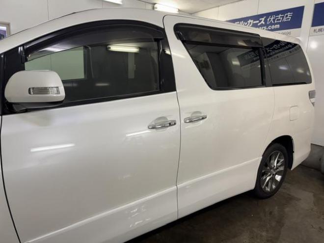 ヴェルファイア２．４Ｚ　プラチナセレクションⅡ　本州仕入　ワンオーナー　禁煙車　アルパイン製リアフリップダウンモニター　純正ナビ　フルセグ地デジ　ＤＶＤ再生　Ｂｌｕｅｔｏｏｔｈオーディオ　バックカメラ　両側パワースライドドア　パワーバックドア　ドライブレコーダー 4WD 2400 5Dr