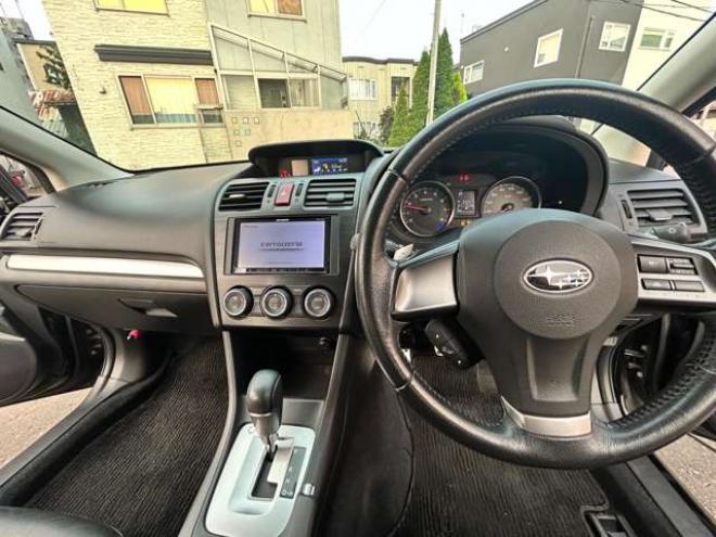 インプレッサスポーツ 2.0 i-S アイサイト 4WD　ナビTVバックモニター　シートヒーター　レーダークルーズコントロール　　パワーシート 2000