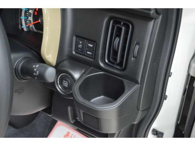 ハスラーハイブリッド G 4WD　届出済未使用車ハイブリッド4WDセーフティサポート搭載アイドリングストップパーキングセンサー横滑り防止装置ハイビームアシストLEDライトアダプティブクルーズコントロール 660