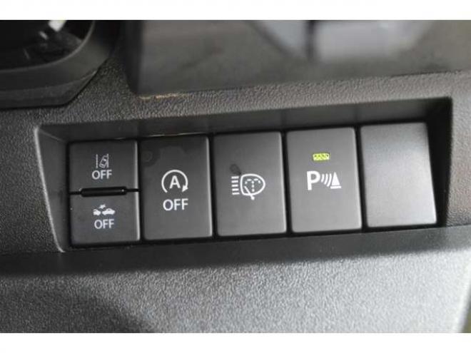 ジムニーXC 4WD　ワンオーナー車4WDターボセーフティサポート搭載アイドリングストップ横滑り防止装置クルーズコントロールハイビームアシストLEDライト8インチナビTVバックカメラETCシートヒーター 660