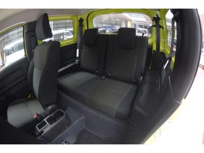 ジムニーXC 4WD　ワンオーナー車5速マニュアル4WDターボセーフティサポート搭載ドライブレコーダー純正ディスプレイオーディオバックカメラLEDライトETCクルーズコントロール純正マッドフラップ 660