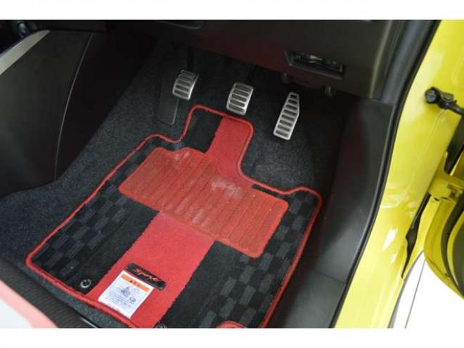 スイフトスポーツ 1.4 ZC33S ファイナル エディション　ワンオーナー特別仕様車セーフティサポート搭載6速マニュアルFFターボデュアルセンサーブレーキサポート後退時ブレーキサポートLED全方位モニター付8インチナビTVアダプティブクルーズコントロールETC 2WD 1400