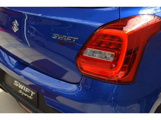 スイフトスポーツ 1.4 ZC33S ファイナル エディション　ワンオーナー特別仕様車セーフティサポート搭載6速マニュアルFFターボデュアルセンサーブレーキサポート後退時ブレーキサポートLEDアダプティブクルーズコントロールビルトインETCドラレコ前後パーキングセンサー 2WD 1400
