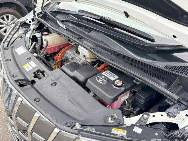 アルファードハイブリッドハイブリッド2.5X 4WD ローンが不安な方＜優遇ローン＞ 寒冷地仕様　アルパインビックナビ　後席モニター　両側パワースライド 4WD 2500 5Dr