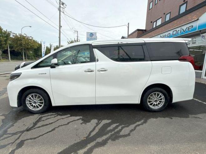 アルファードハイブリッドハイブリッド2.5X 4WD ローンが不安な方＜優遇ローン＞ 寒冷地仕様　アルパインビックナビ　後席モニター　両側パワースライド 4WD 2500 5Dr