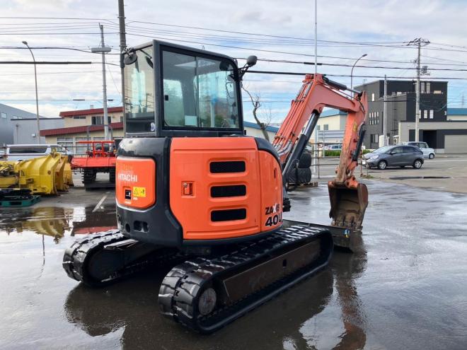 バックホー日立　中古　ZX40U-5Ａ　建機