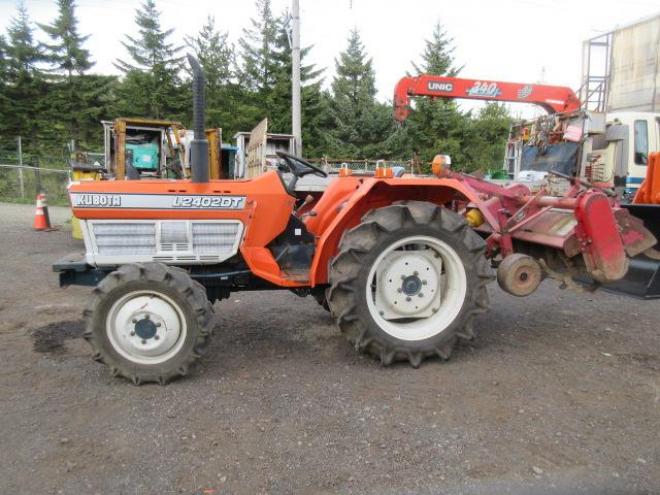 トラクタークボタL2402DT 4WD