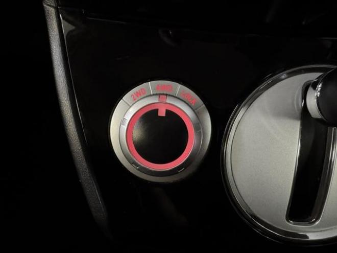 デリカＤ：５　Ｄパワーパッケージ　本州仕入　寒冷地仕様　禁煙車　ディーゼルターボ　大型ルーフラック　リアアンダーバー＿純正１８インチＡＷ＋ＢＦグッドリッチホワイトレター　ストラーダナビ　地デジ　Ｂｌｕｅｔｏｏｔｈハンズフリー　ＥＴＣ 4WD 2200 5Dr