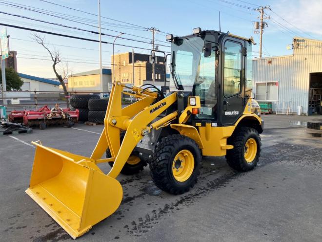 ホイールローダコマツ　中古　WA30-6E0　建機　
