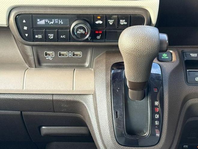 N-WGN660Lホンダセンシング 4WD ローンが不安な方＜優遇ローン＞ 寒冷地仕様　SDナビ　フルセグTV　バックカメラ　 4WD 660 5Dr