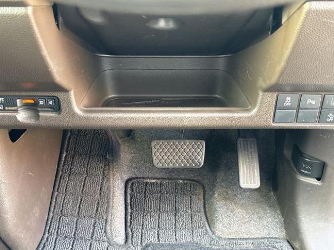 N-WGN660Lホンダセンシング 4WD ローンが不安な方＜優遇ローン＞ 寒冷地仕様　SDナビ　フルセグTV　バックカメラ　 4WD 660 5Dr