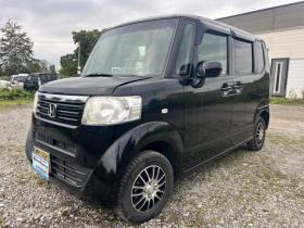 N-BOX　GLパッケージ 4WD 660 5Dr