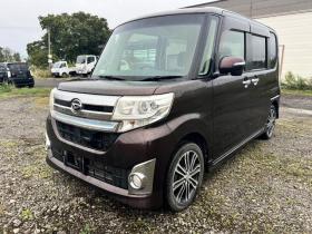 タント　カスタムRS SA 4WD 660 5Dr