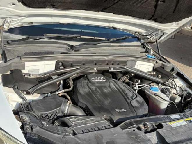 アウディQ5 2.0 TFSI クワトロ 4WD　パワーゲート・シートヒーター・ドラレコ 正規輸入車 2000