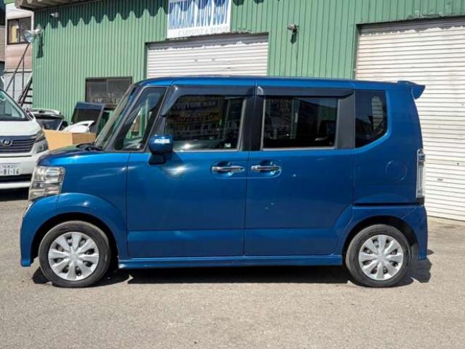 N-BOX+カスタムG 4WD　ワンオーナー車4WD　社外ナビ　地デジ　純正スターターETCスペアキー 660