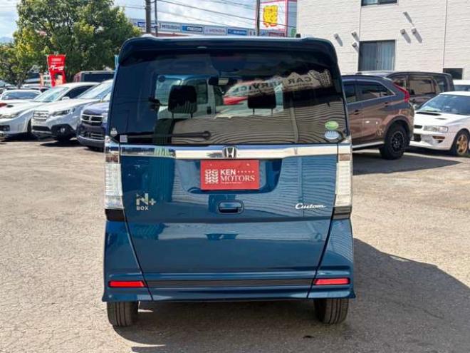N-BOX+カスタムG 4WD　ワンオーナー車4WD　社外ナビ　地デジ　純正スターターETCスペアキー 660
