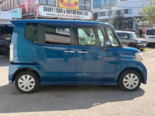 N-BOX+カスタムG 4WD　ワンオーナー車4WD　社外ナビ　地デジ　純正スターターETCスペアキー 660