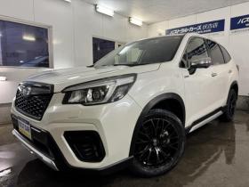 フォレスター　アドバンス　本州仕入　寒冷地仕様　禁煙車　ＷＥＤＳスポーツ１８インチＡＷ　社外１７ＡＷ＋スタッドレスタイヤ付　衝突軽減アイサイト＆レーダークルーズコントロール　純正デジタルインナーミラー　純正レザーシート　ＥＴＣ 4WD 2000 5Dr