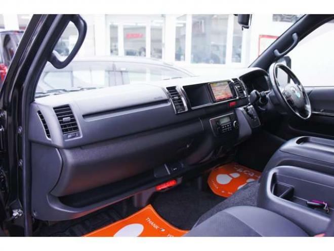 ハイエースバン2.7 スーパーGL ダークプライムII ワイド ミドルルーフ ロングボディ 4WD　フリップダウンモニター・パノラミックビューモニター・デジタルインナーミラー・Fスポイラー・18インチアルミ・ETC 2700
