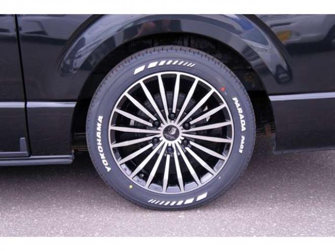 ハイエース2.7 GL ロング ミドルルーフ 4WD　ワンオーナー・モデリスタエアロ・バックギャモン18インチアルミ・KENWOOD製スピーカー 2700