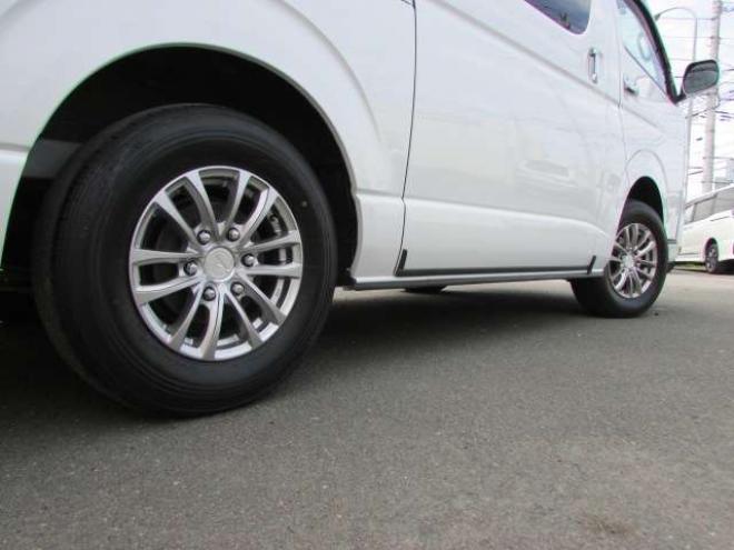 ハイエースバン2.8 スーパーGL 50TH アニバーサリー リミテッド ロングボディ ディーゼルターボ 4WD　ディーゼルターボ/両側パワースライドドア/衝突軽減ブレーキ/LEDヘッドライト/SDナビ/フルセグTV/バックカメラ/ブルートゥース/ETC/オートライト/オートハイビーム/社外アルミホイール 2800