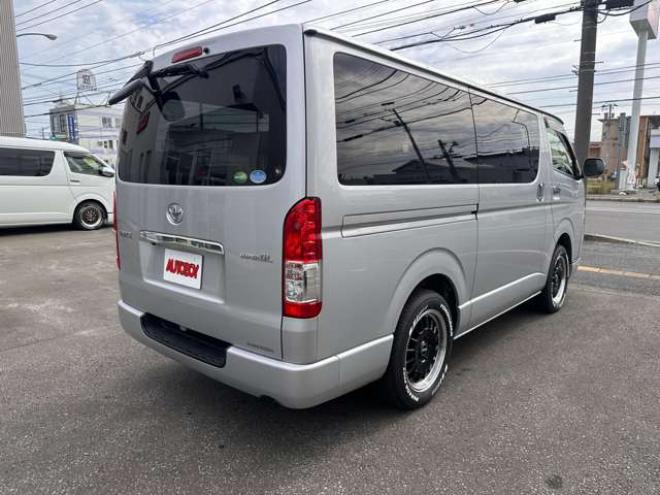 ハイエースバン2.8 スーパーGL ロング ディーゼルターボ 4WD　リアクーラー&ヒーター　プッシュスタート　スマートキー　　ベッドキッド LEDヘッドライト横滑り防止　衝突被害軽減　車線逸脱　トヨタ純正ナビ　フルセグTV　Bluetooth　バックカメラ トヨタ純正リアモニター ETC 2800