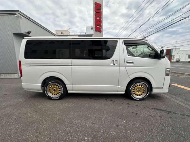 ハイエースバン2.8 スーパーGL ダークプライムII ロングボディ ディーゼルターボ 4WD　ESSEX　FスポイラーVer3 サイドライナー リアライナー フロアマッド ENCD17インチ YOKOHAMA PA03 ハーフレザーシート Pスタート リアヒーター&クーラー 社外テールランプ OPLEDヘッドライト ベッドキット 2800