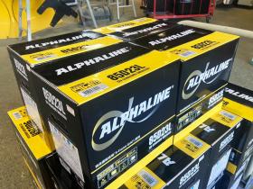 その他　ALPHALINE　自動車用バッテリー　85D23L