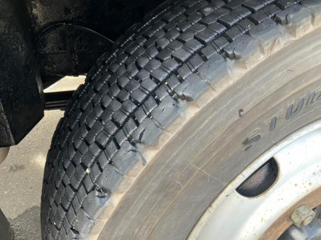 ギガ中古　ロング深ダンプ　大型トラック