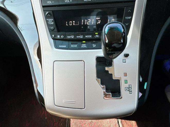ヴェルファイア3.5ZゴールデンアイズⅡ 4WD　ローンが不安な方＜優遇ローン＞本州仕入　モデリスタエアロ　後期型 