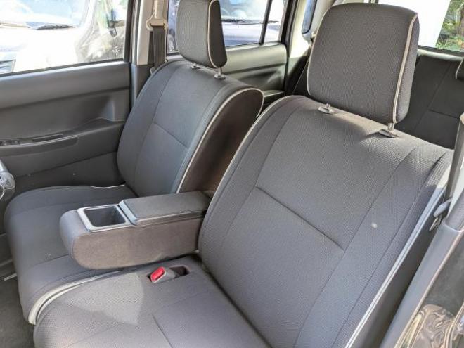 ムーヴコンテ G NAVI☆エコアイドル 4WD 660 5Dr