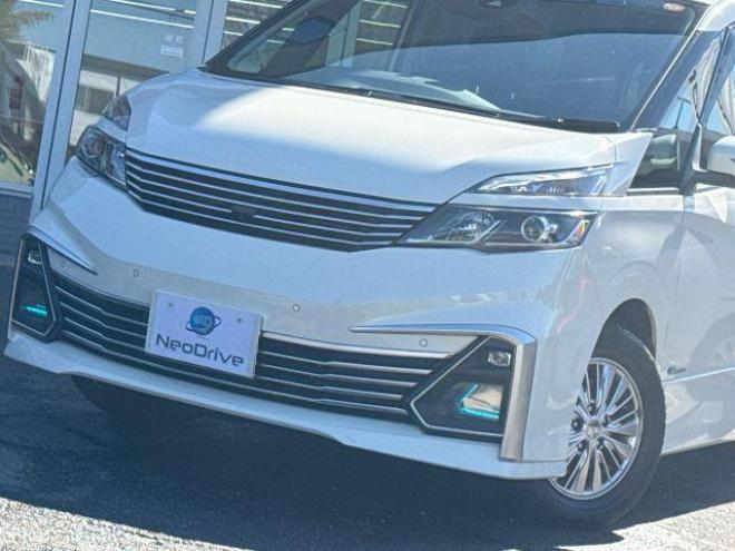 セレナ2.0ライダー 4WD　ローンが不安な方＜優遇ローン＞　本州仕入　寒冷地仕様　 純正ナビ　後席モニター 4WD 2000 5Dr
