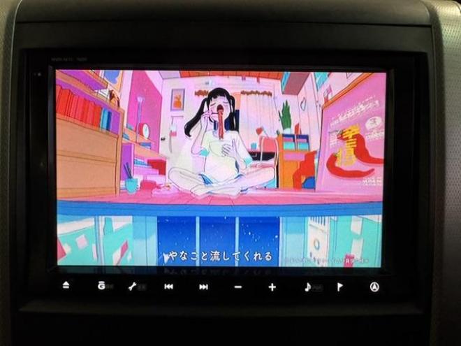 ヴェルファイア２．４Ｚ　後期型　禁煙車　純正リアフリップダウンモニター　純正１８インチＡＷ　社外１６ＡＷ＋スタッドレスタイヤ　両側パワースライドドア　純正ナビ　地デジ　ＤＶＤ再生　Ｂｌｕｅｔｏｏｔｈオーディオ　バックカメラ 4WD 2400 5Dr