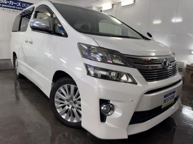 ヴェルファイア２．４Ｚ　後期型　禁煙車　純正リアフリップダウンモニター　純正１８インチＡＷ　社外１６ＡＷ＋スタッドレスタイヤ　両側パワースライドドア　純正ナビ　地デジ　ＤＶＤ再生　Ｂｌｕｅｔｏｏｔｈオーディオ　バックカメラ 4WD 2400 5Dr