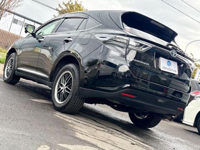 ハリアーハイブリッドE-Fourエレガンス 4WD　ローンが不安な方＜優遇ローン＞　寒冷地仕様　フロントエアロ　社外ナビ　ワンセグTV 4WD 2500 5Dr